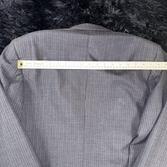 Ungaro Uomo Blazer Mens 44L Gray Pinstripe Wool Double Breasted Made Italy - Picture 13 of 13